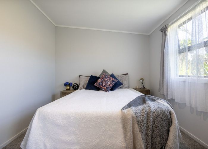  at 6 Sea View Road, Baylys Beach