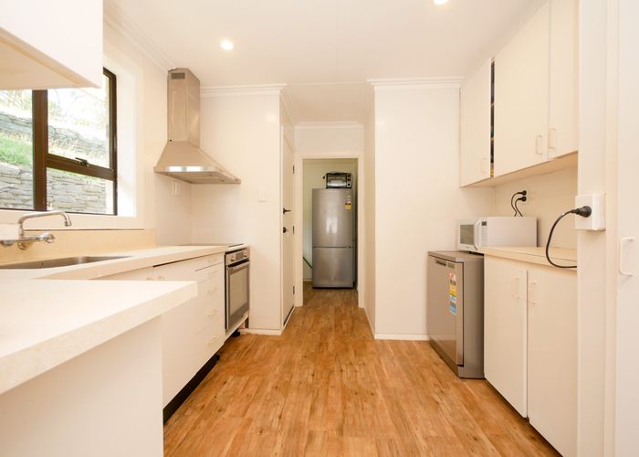 at 20 Larnach Road, Waverley, Dunedin