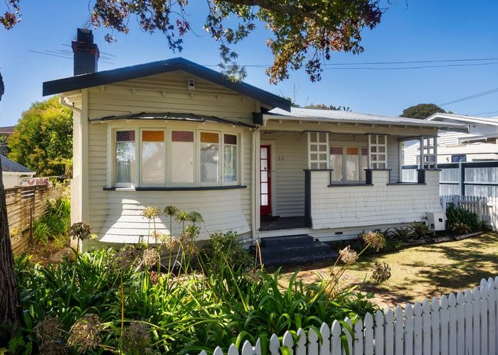  at 23 Warwick Street, Morningside, Auckland