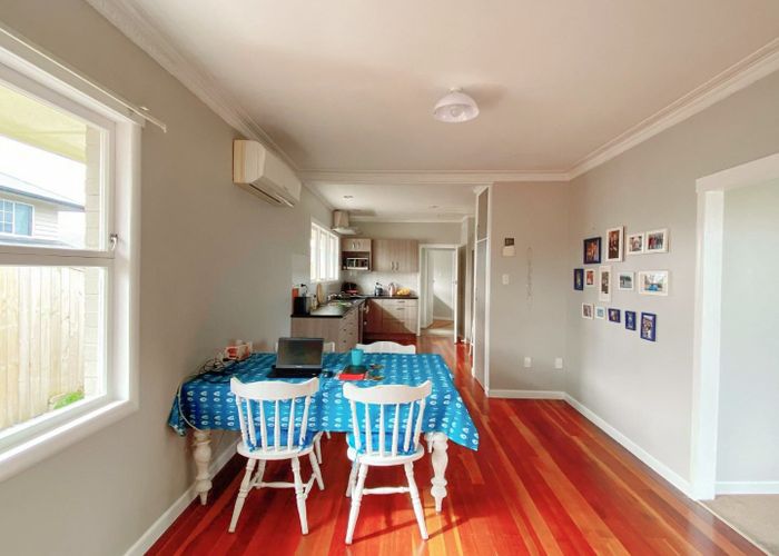  at 2  Mayfair Avenue, Chartwell, Hamilton, Waikato