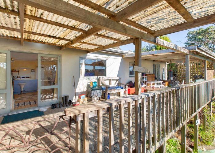  at 44B Cross Street, Raglan