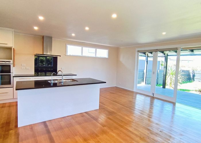 at 20 Pirangi Street, Point England, Auckland