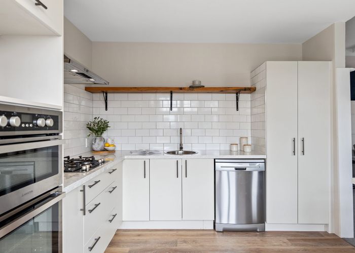  at 1/142 Petrie Street, Richmond, Christchurch City, Canterbury