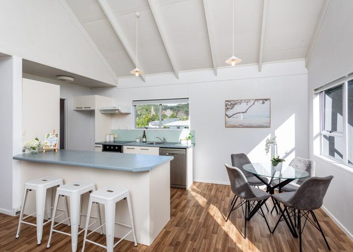  at 1/21 Kashmir Road, Glen Eden, Auckland
