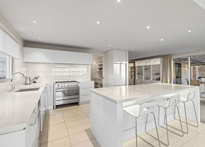  at 10 Cirrus Lane, Redcliffs, Christchurch City, Canterbury