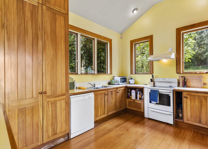  at 48 Dexter Avenue, Mount Eden, Auckland