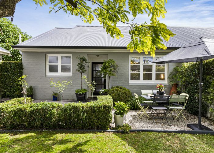  at 25A Edmund Street, Saint Heliers, Auckland