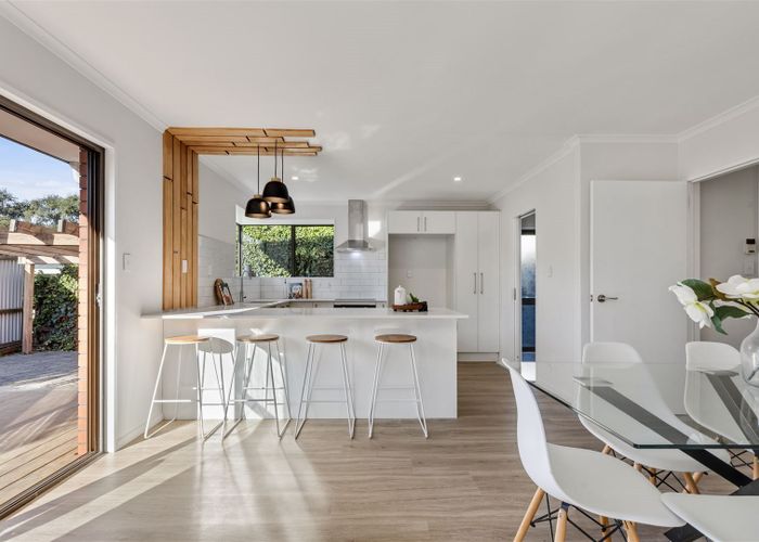  at 2/11 Gatonby Place, Avonhead, Christchurch