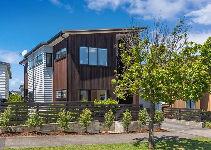  at 11 Oioi Road, Hobsonville, Auckland