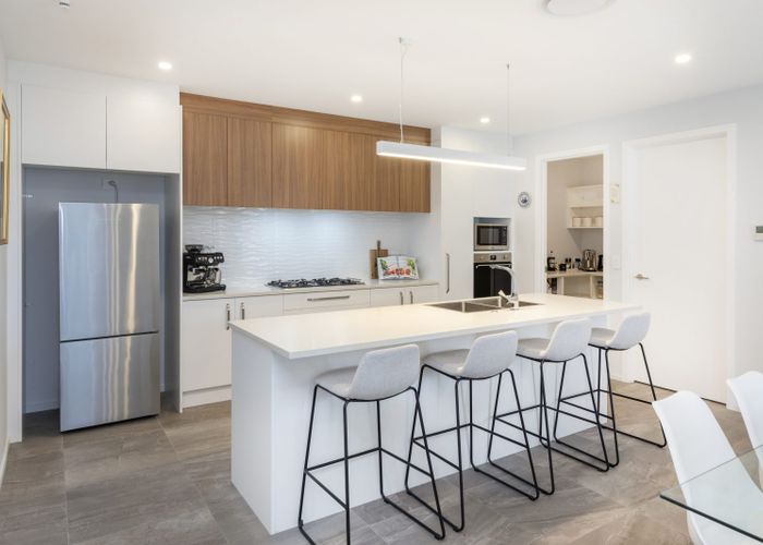  at 4 Hollard Crescent, Lincoln, Lincoln