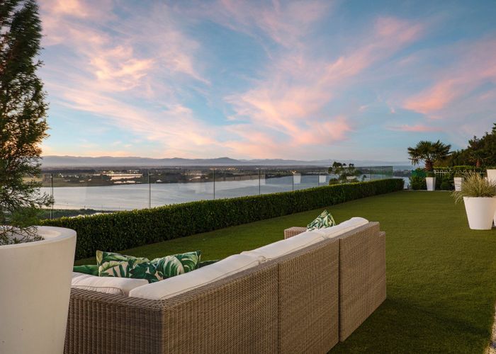  at 6 Gazelle Lane, Redcliffs, Christchurch City, Canterbury