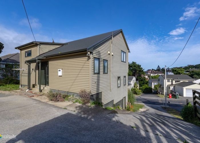  at 27  Morere Street, Titahi Bay, Porirua, Wellington