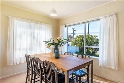  at 1/3A Gordon Avenue, Milford, North Shore City, Auckland