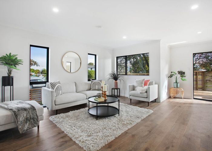  at 12 Kurnell Drive, Botany Downs, Manukau City, Auckland