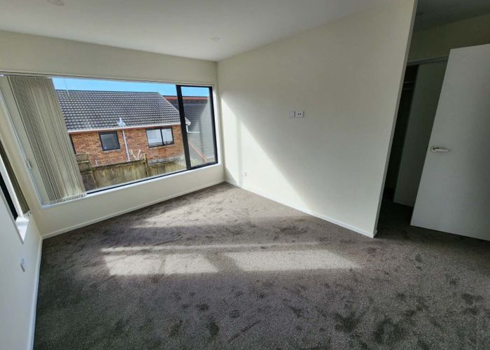  at 45c Greenvalley Rise, Glenfield, North Shore City, Auckland