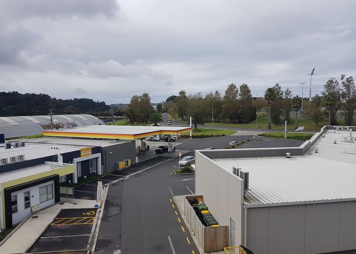  at Albany, North Shore City, Auckland