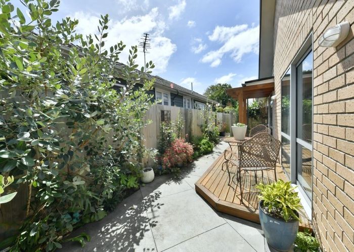  at 323A Wairakei Road, Burnside, Christchurch