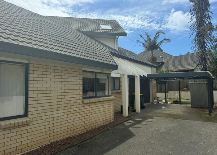  at 1 Capistrano Mews, Goodwood Heights, Auckland
