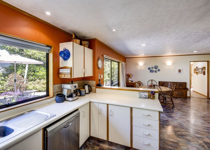  at 1311 Caroline Road, Mayfair, Hastings