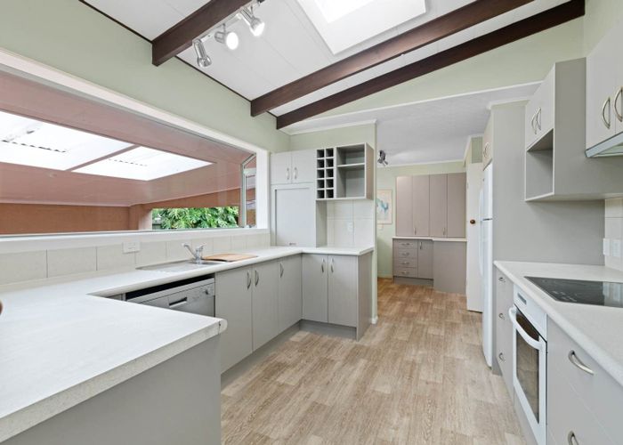  at 50 Marine Parade, Mellons Bay, Manukau City, Auckland