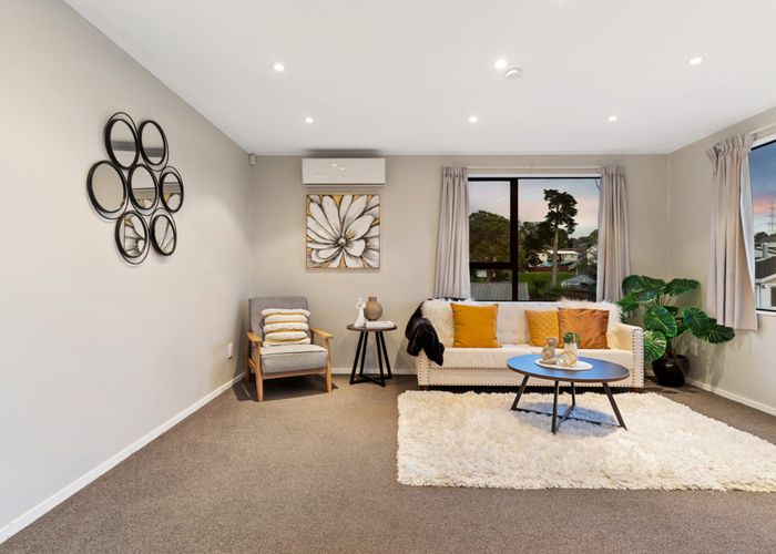  at 12 Halloran Place, Massey, Waitakere City, Auckland