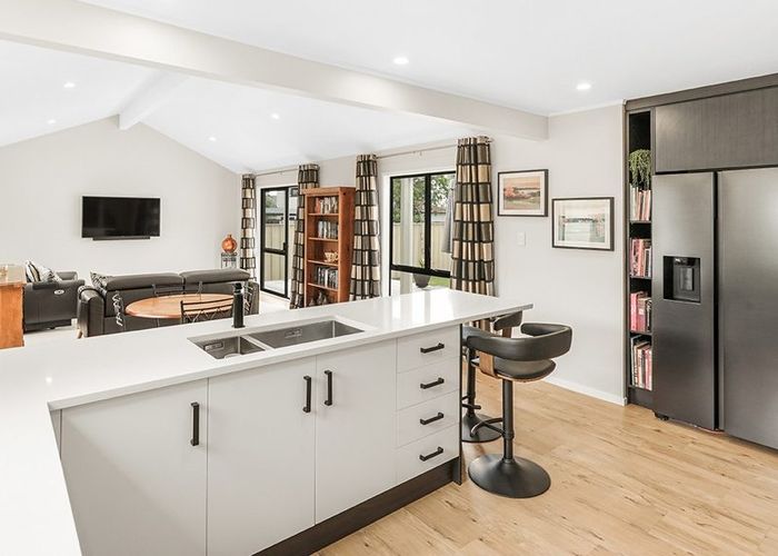  at 49 Garland Drive, St Andrews, Hamilton