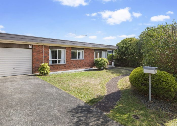  at 1/11 Queen Street, Papakura, Auckland