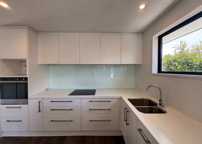  at 48 Inwoods Rd, Parklands, Christchurch City, Canterbury