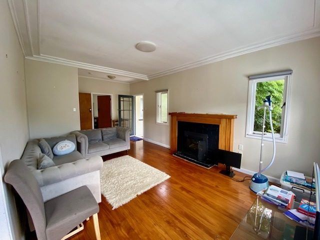  at 72A Nile Road, Milford, Auckland