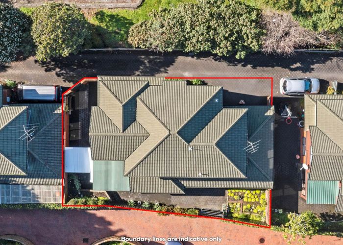  at 2/4 Alpers Avenue, Epsom, Auckland