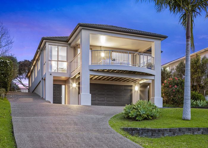  at 25 Totara Road, Stanmore Bay, Whangaparaoa