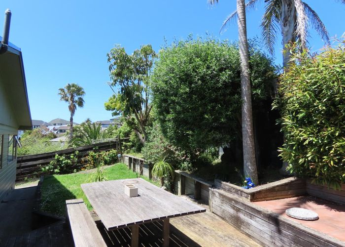  at 66 Glencoe Road, Browns Bay, North Shore City, Auckland