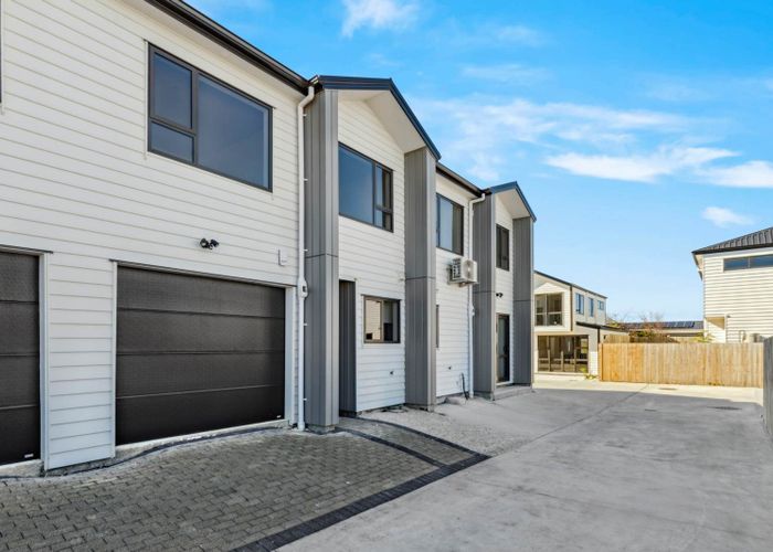  at 11B Kimpton Road, Papatoetoe, Manukau City, Auckland