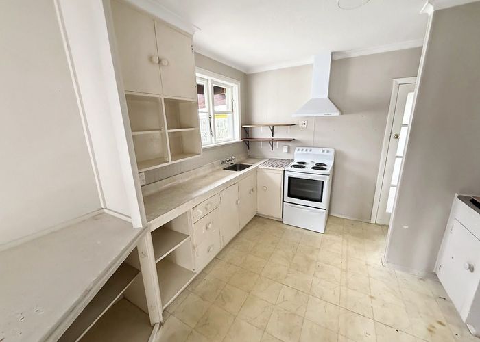  at 15 Bush Grove, Trentham, Upper Hutt, Wellington