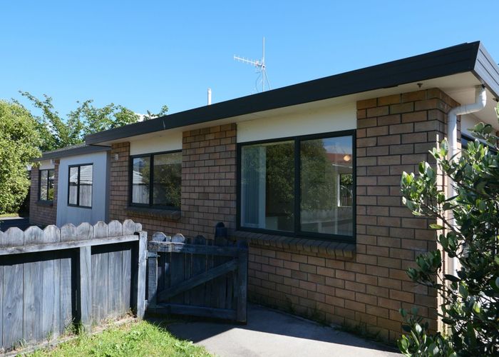  at 15b Walton Rd, Paraparaumu Beach, Kapiti Coast, Wellington