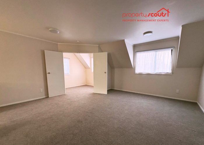  at 33A Kinloch Place, Papakowhai, Porirua, Wellington