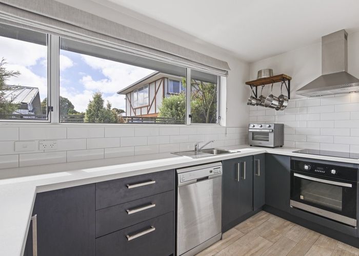  at 2/21 Medway Street, Richmond, Christchurch