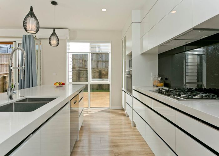  at 7 Colliston Rise, Pinehill, Auckland