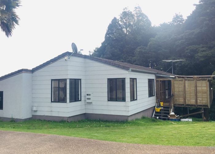  at 11 Idesia Place, Totara Heights, Manukau City, Auckland