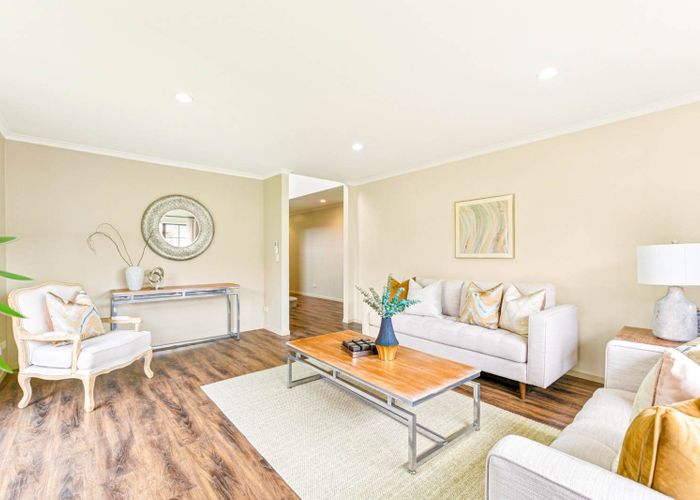  at 8 Clemows Lane, Albany, North Shore City, Auckland
