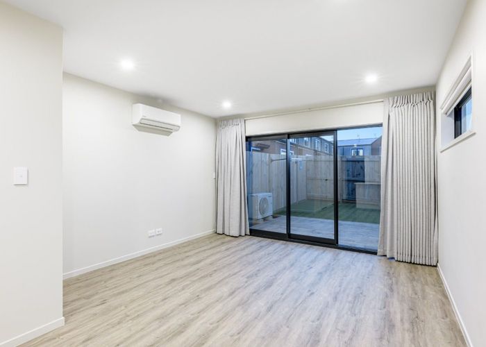  at 42/137 Hall Avenue, Mangere, Manukau City, Auckland