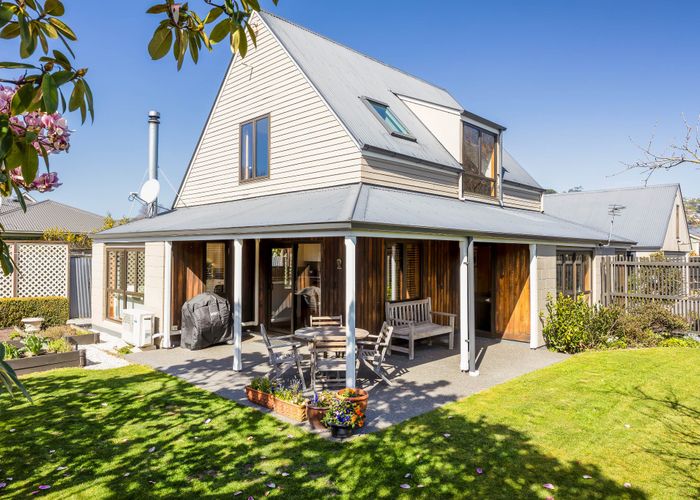  at 84 Palatine Terrace, St. Martins, Christchurch City, Canterbury