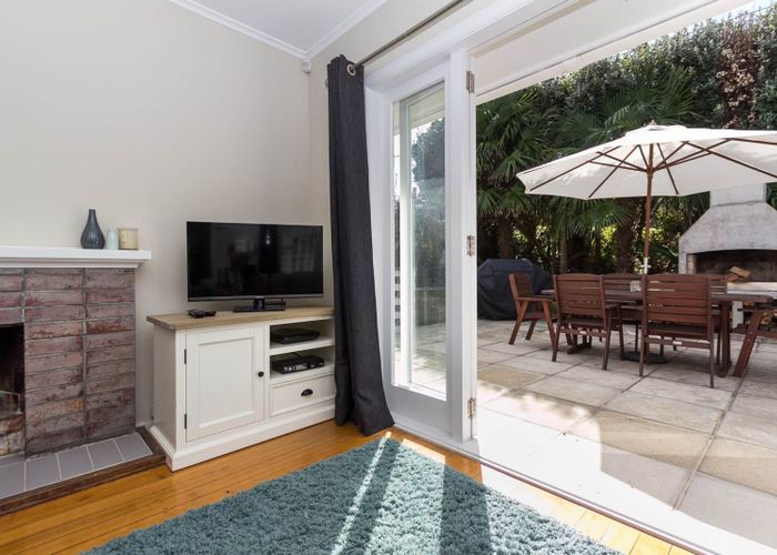  at 83 Goodall Street, Hillsborough, Auckland