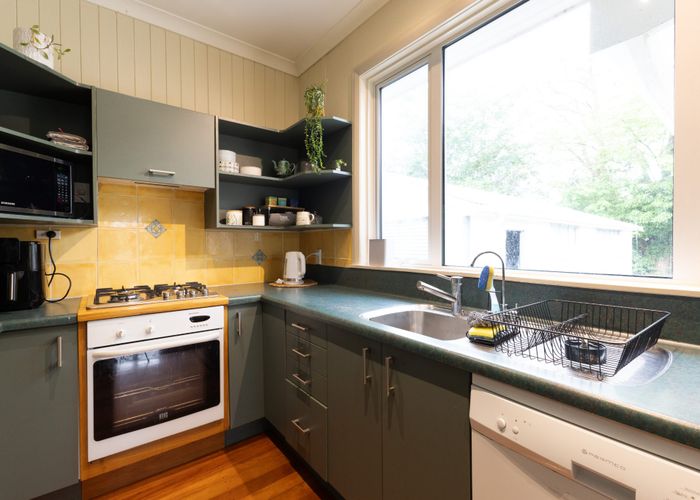  at 27 Pahiatua Street, Hokowhitu, Palmerston North