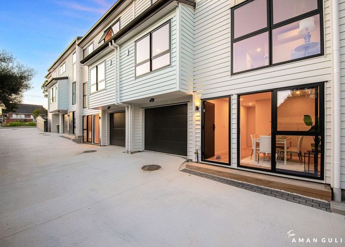  at 3,4 & 5/28 Alberta Street, Point Chevalier, Auckland City, Auckland