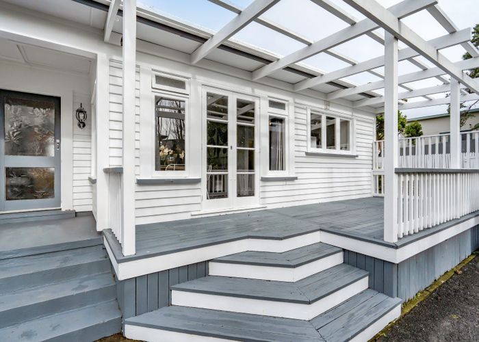  at 106 Seaview Road, Westown, New Plymouth
