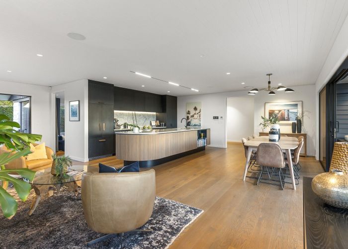  at 30 Bassett Road, Remuera, Auckland City, Auckland