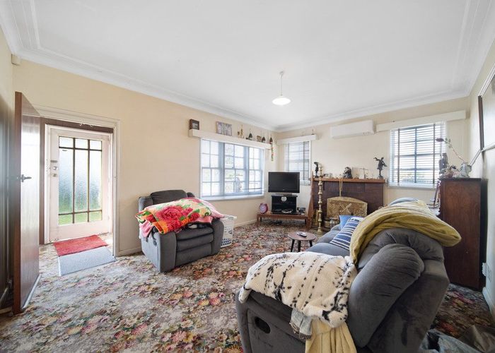  at 185 Richardson Road, Mount Roskill, Auckland City, Auckland