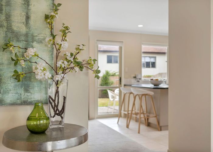  at 7 Middlefield Drive, East Tamaki Heights, Manukau City, Auckland