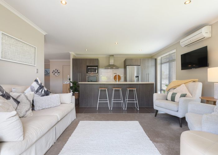 at 46 Carrington Drive, Papamoa Beach, Papamoa